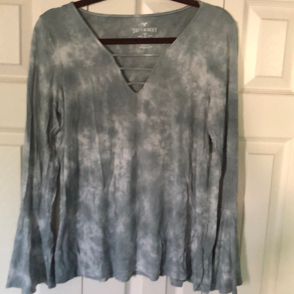 American Eagle long sleeve